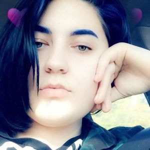 Meet your Posher, Lacy